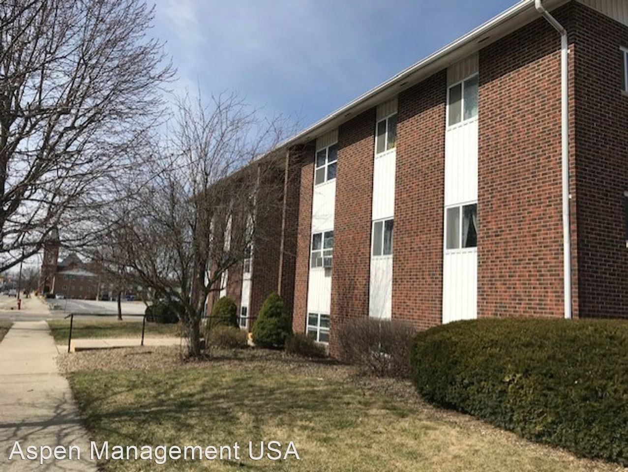 300 E Warren Street - Photo 2 of 7