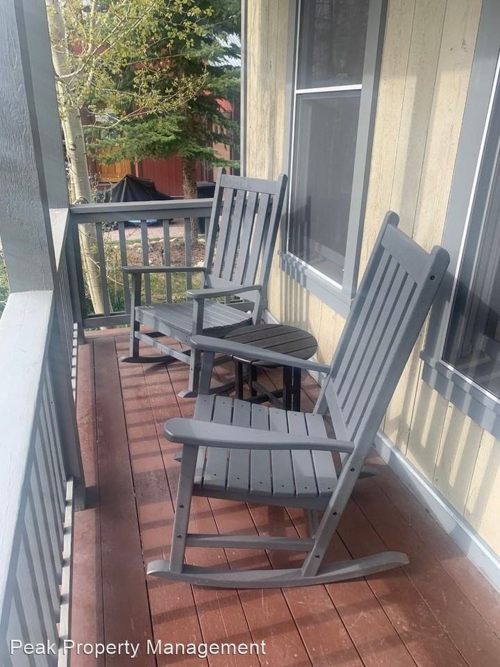 208 Horseshoe - Photo 2 of 19