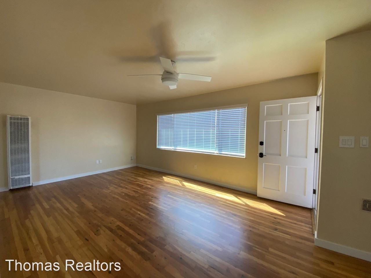 2141 Fieger St - Photo 3 of 16