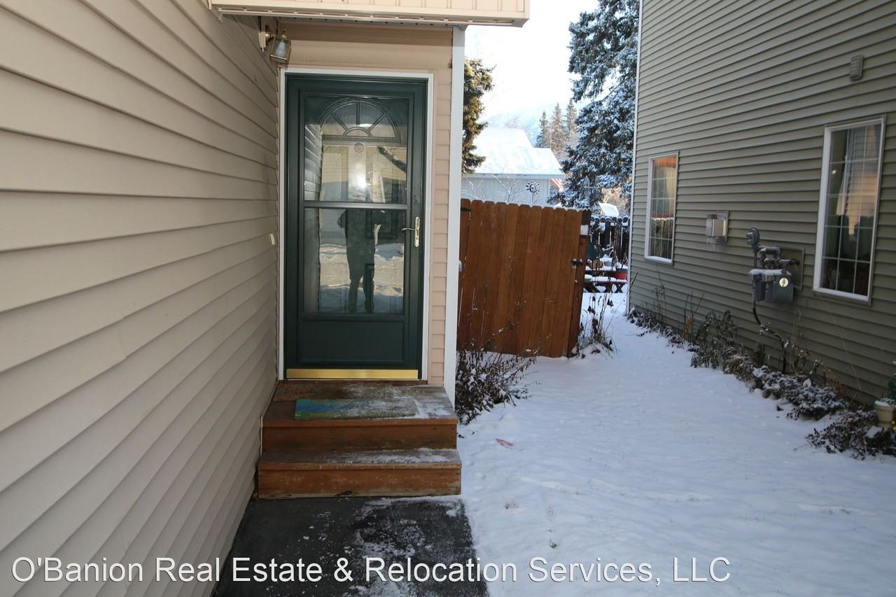 6462 E 10th Ave - Photo 2 of 30