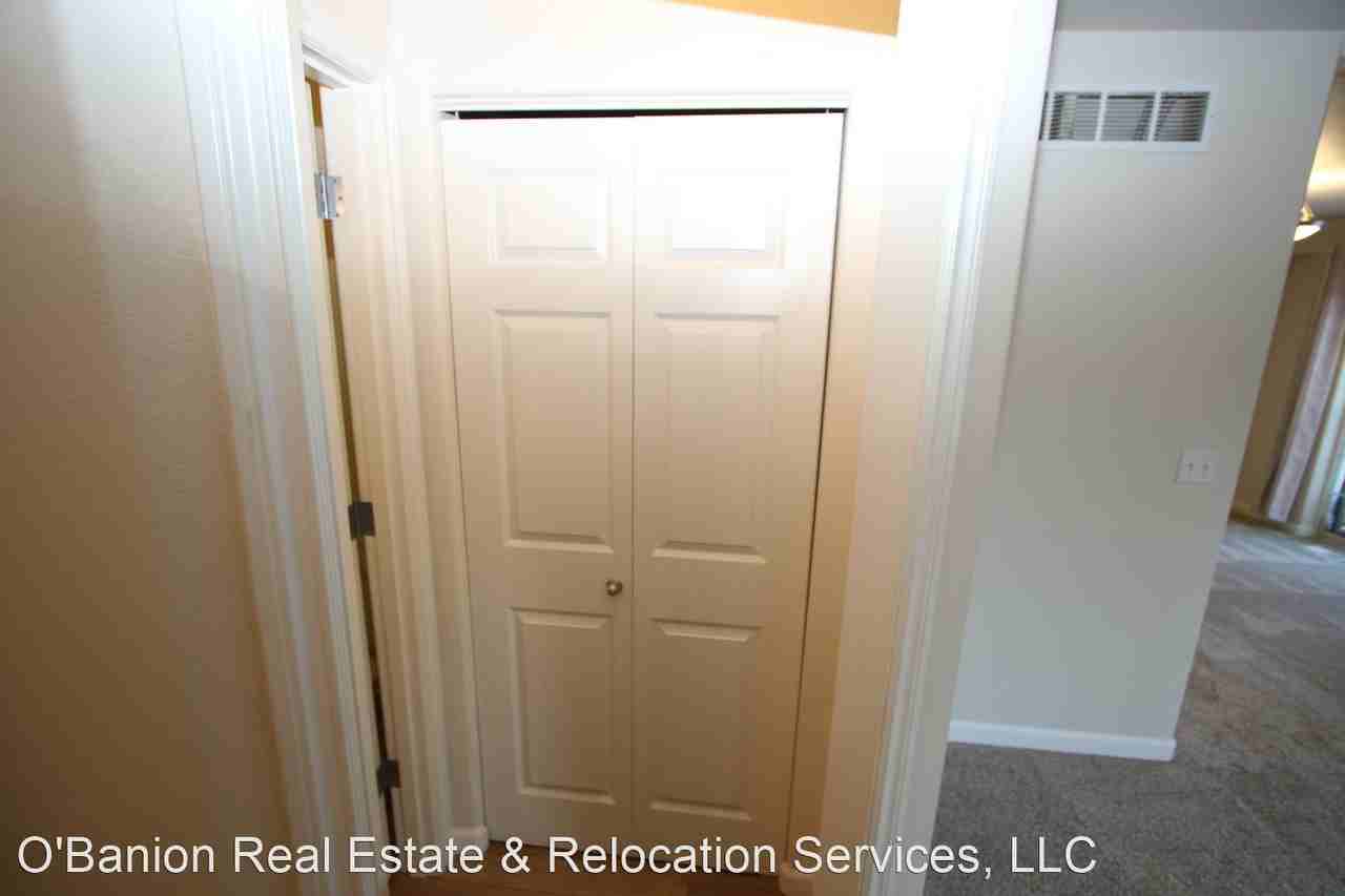 6462 E 10th Ave - Photo 3 of 30