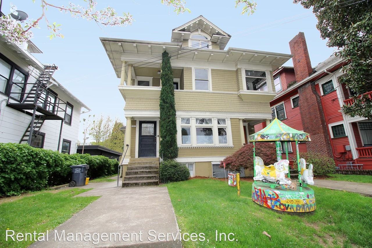 1222, 1226 SE Madison Apartments in Buckman, Portland, OR 97214 Zumper