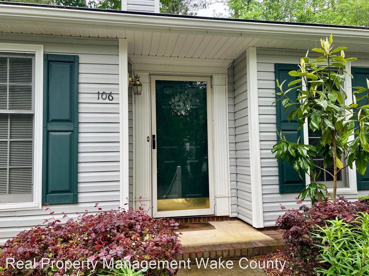 106 N Mclean Ct - Photo 3 of 24