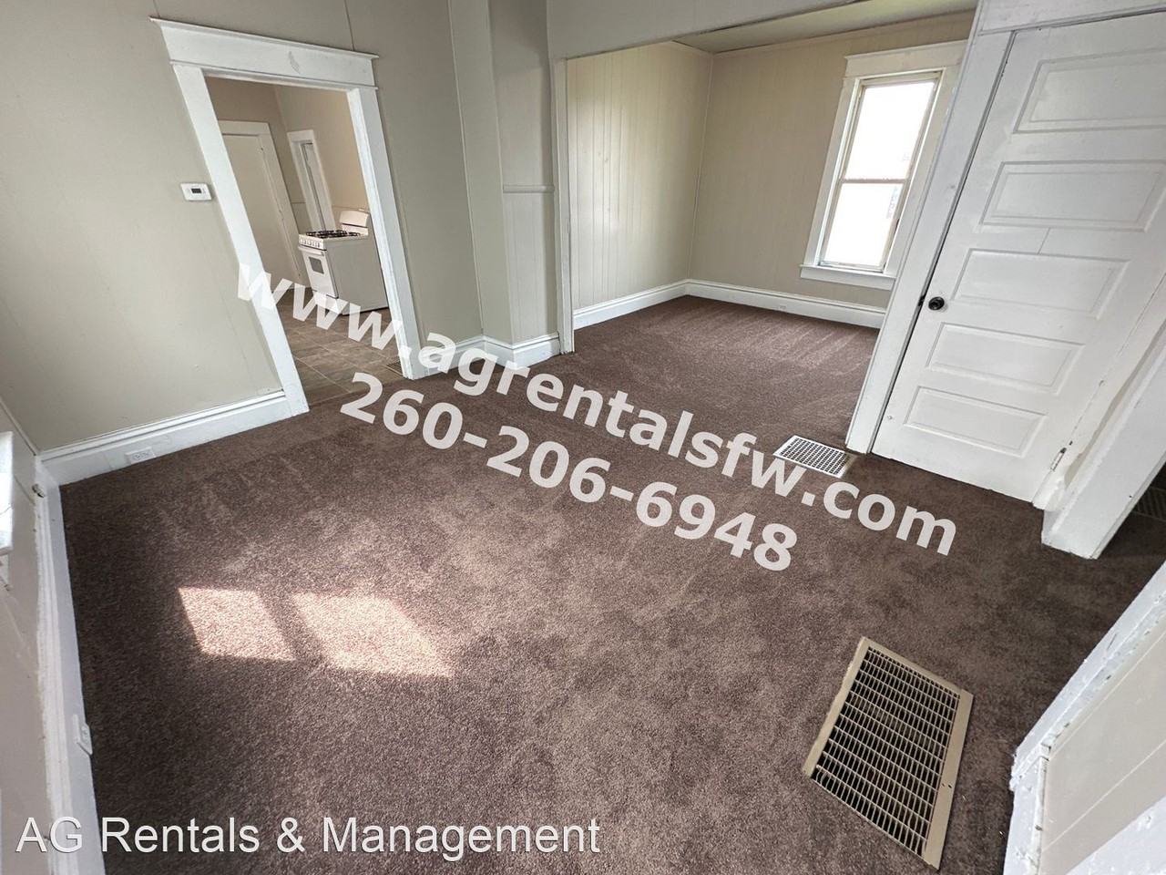 1108 Wabash Ave - Photo 2 of 18