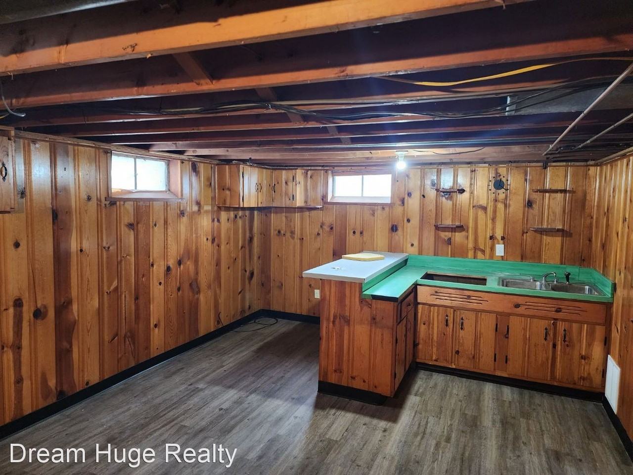 778-780 Fairlawn Ave - Photo 2 of 6