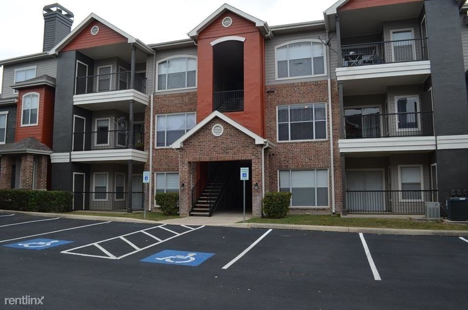 12222 Vance Jackson RD - Photo 3 of 29