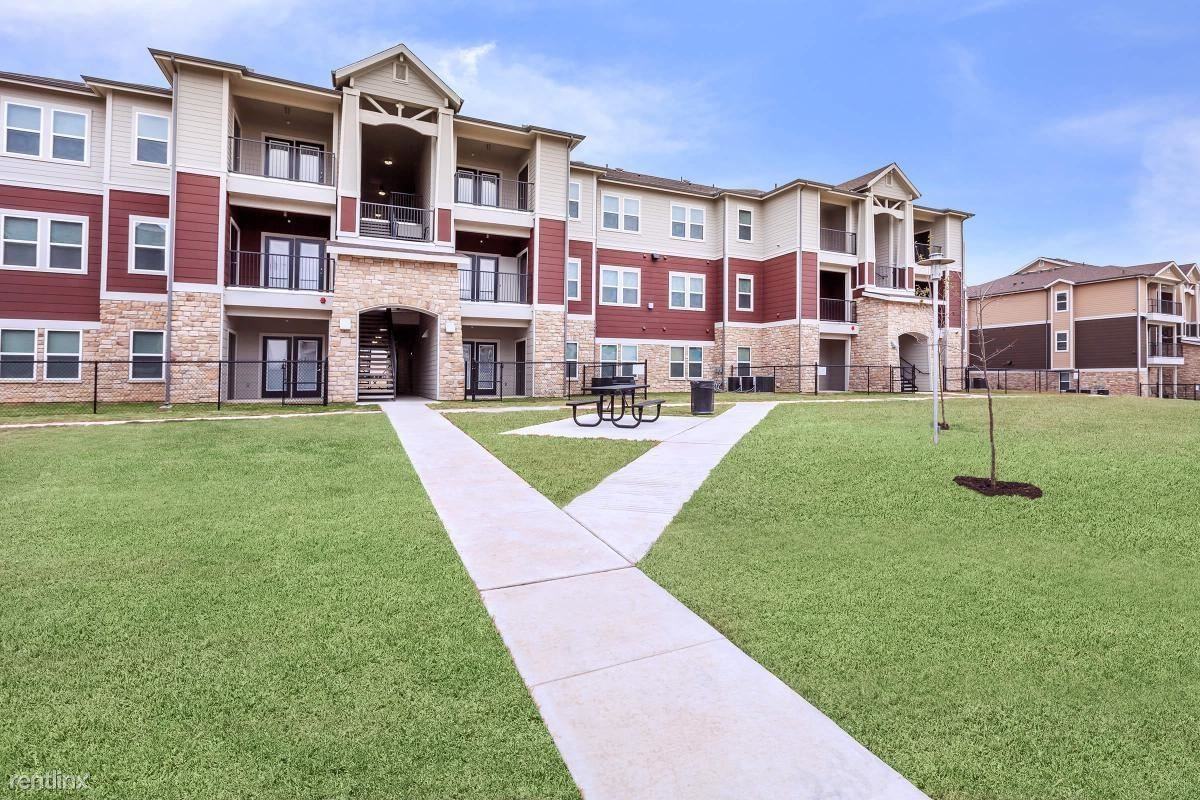 7938 City Base Landing - Photo 3 of 34