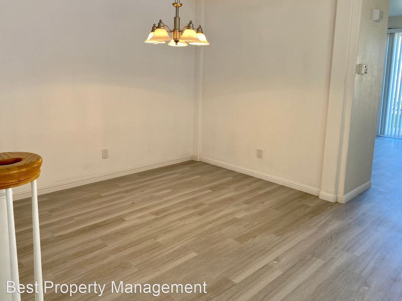 2269 Cambridge Dr - Photo 3 of 20