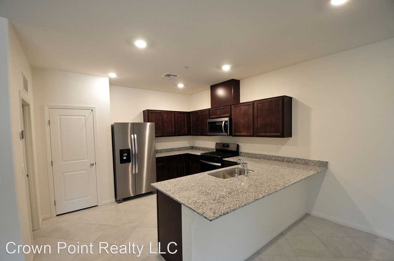 2618 Estremoz St - Photo 3 of 13