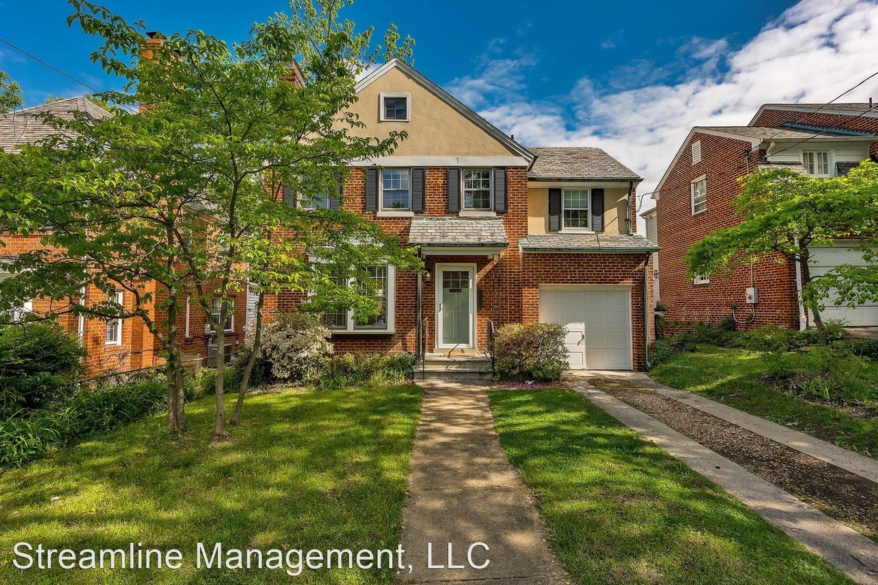 4327 Albemarle St Nw - Photo 2 of 37