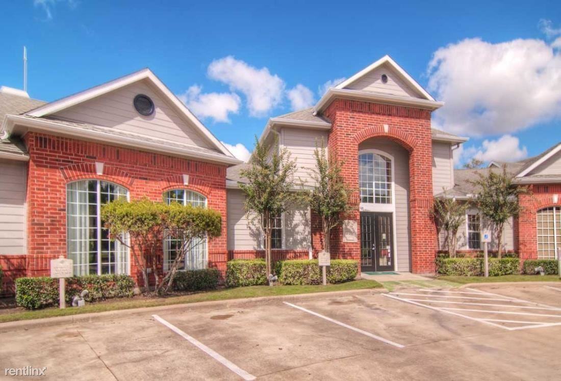 9801 W Fairmont Pkwy Apartments in La Porte, TX 77571 Zumper