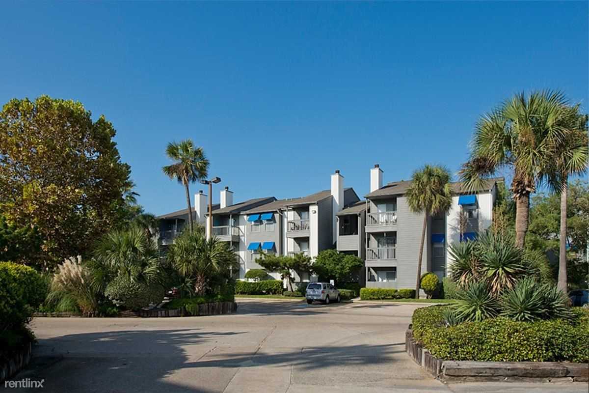 6424 Central City Blvd - Photo 3 of 30