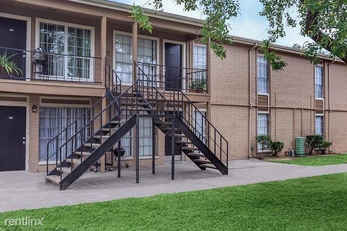 1776 Gessner RD - Photo 3 of 9