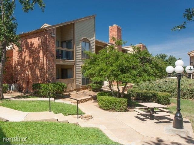 6601 Treepoint Dr - Photo 2 of 16
