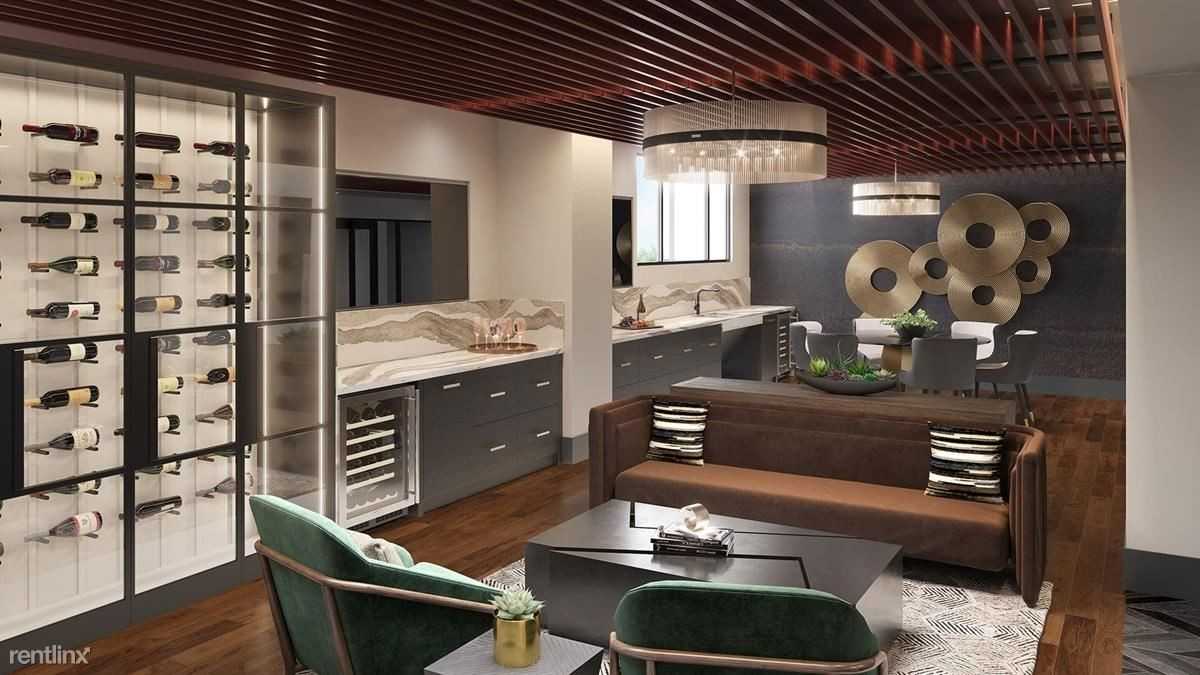 880 Lake Carolyn Pkwy - Photo 3 of 21