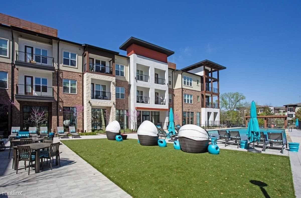 1703 Rockhill RD - Photo 3 of 13