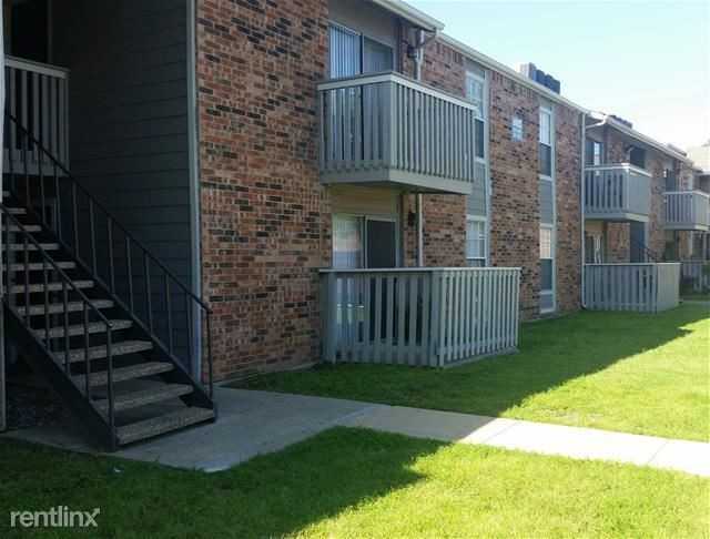 2010 Estrada Pkwy - Photo 2 of 13