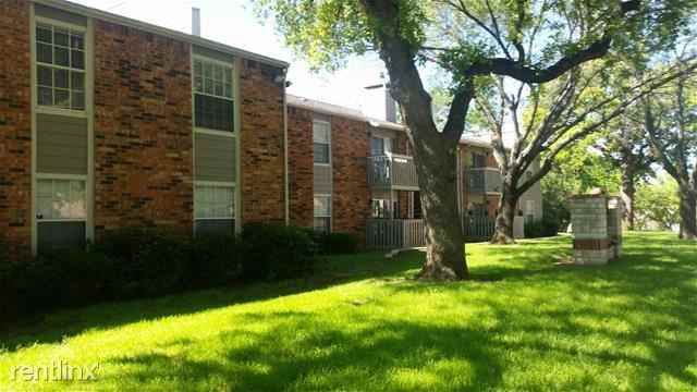 2010 Estrada Pkwy - Photo 3 of 13