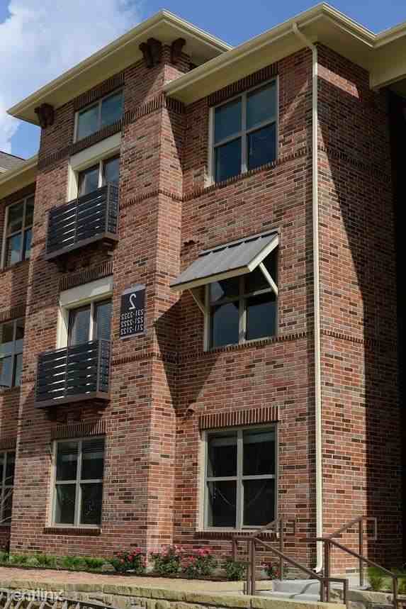 850 Leora Ln - Photo 3 of 26