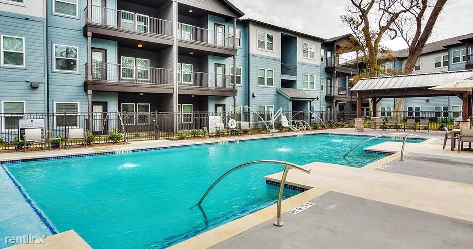 100 Creekwood Landing Dr - Photo 2 of 24