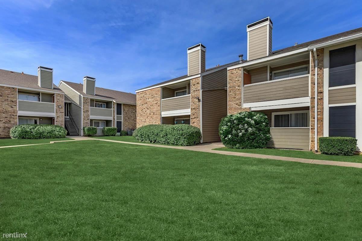 5600 Cotswold Hills Dr - Photo 3 of 42