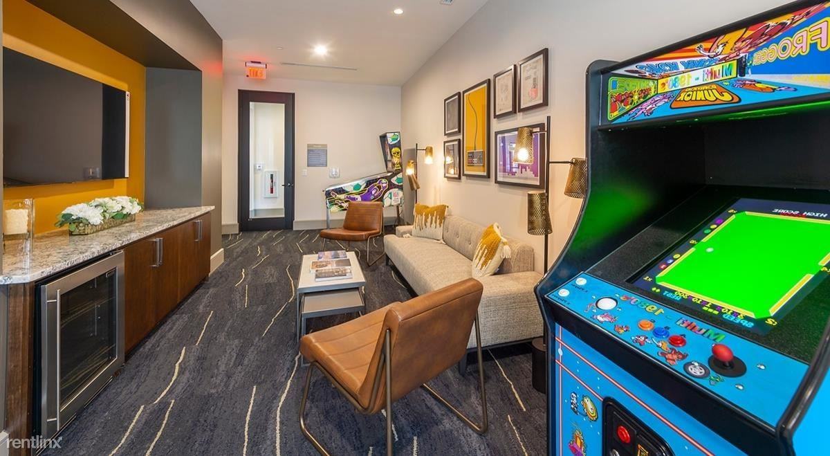 7100 Uvalde RD - Photo 3 of 19