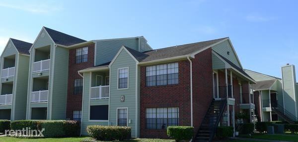 110 Lake RD - Photo 2 of 11