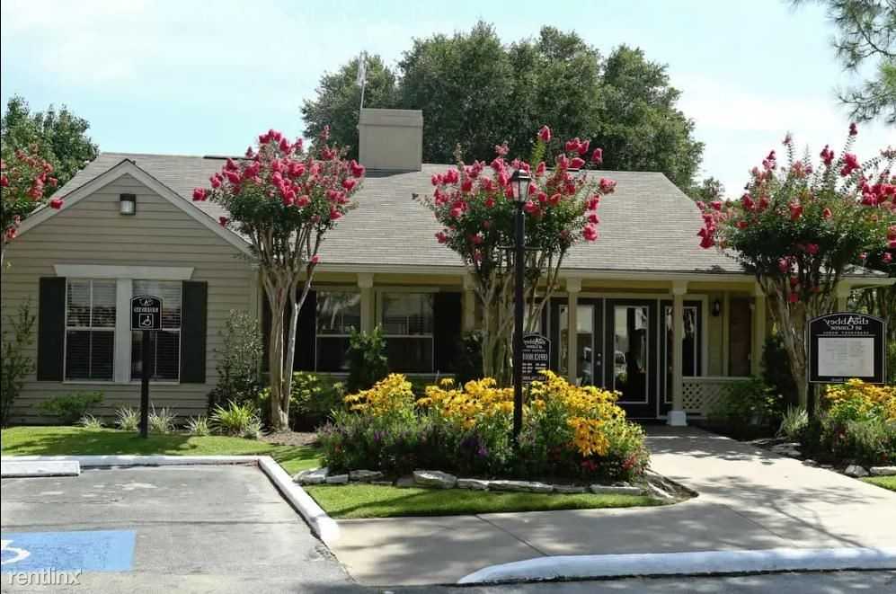 231 Interstate 45 N Apartments in Conroe, TX 77304 Zumper