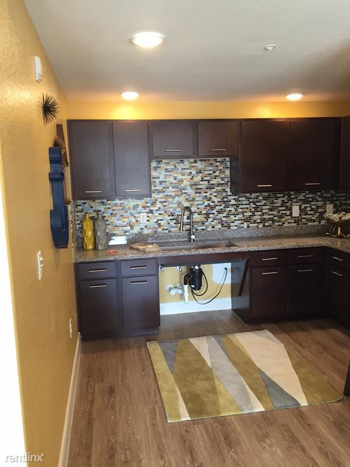 221 Hwy 332 West - Photo 2 of 14