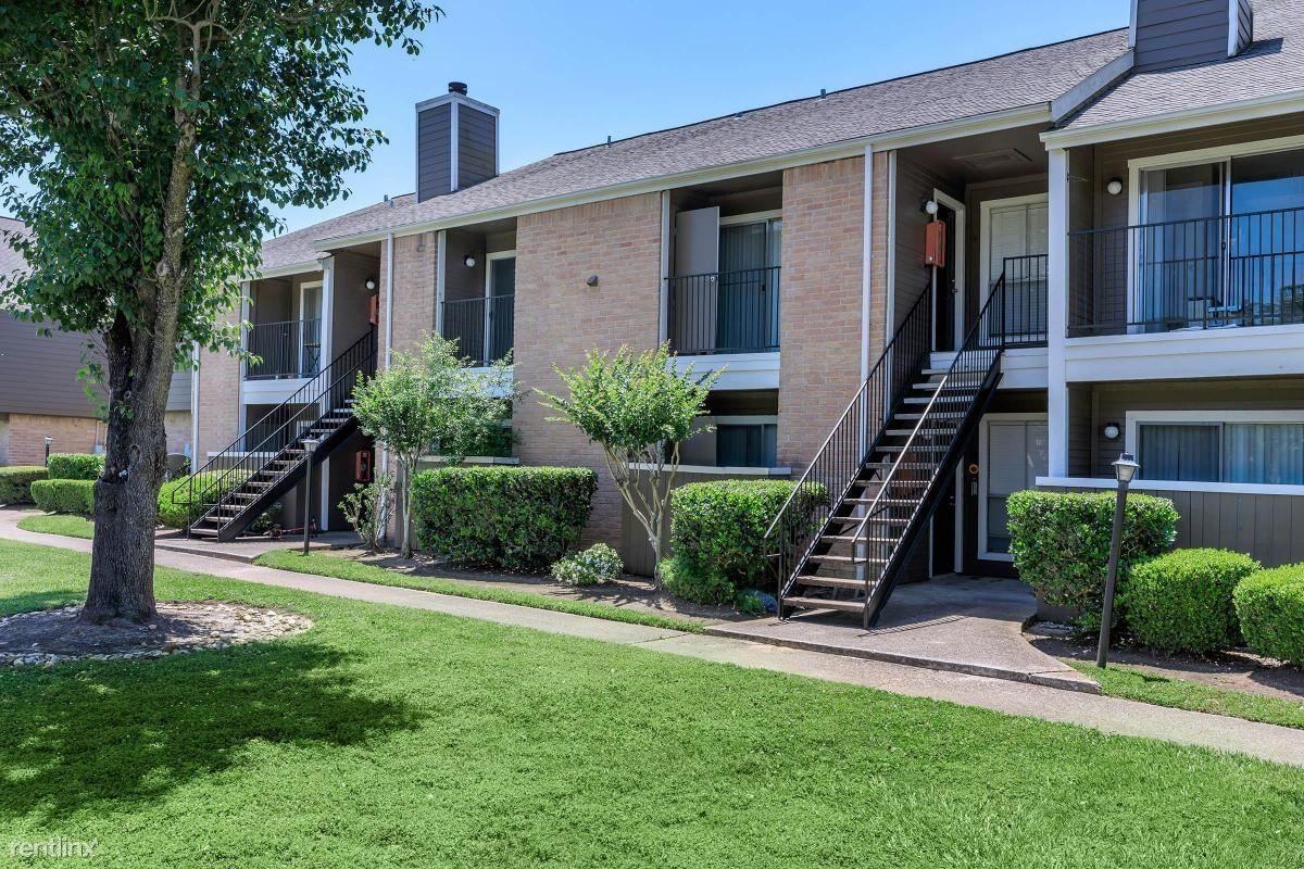 510 That Way St - Photo 2 of 15