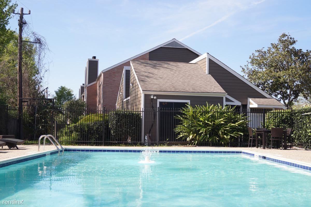 510 That Way St - Photo 3 of 15