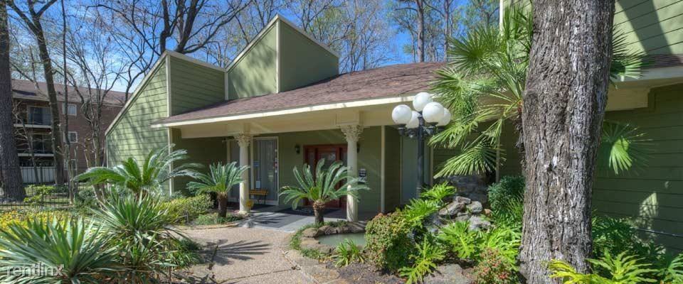 16900 Northchase Dr Apartments in Greater Greenspoint, Houston, TX