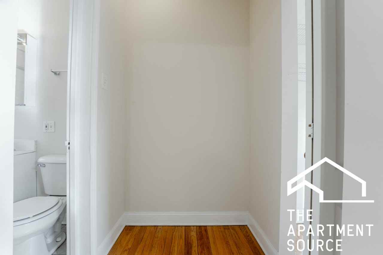 N Bissell St #3E - Photo 5 of 11