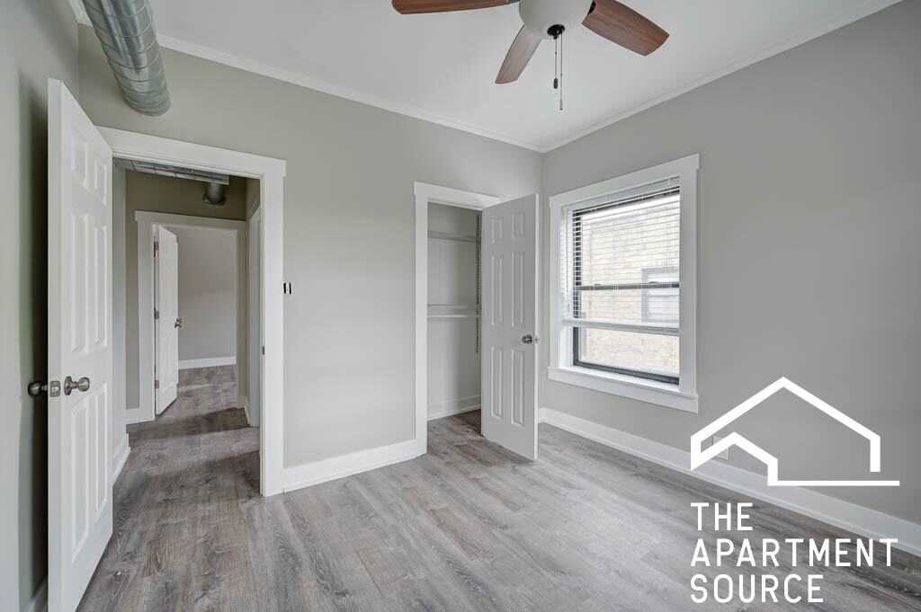 6523 N Newgard Ave #2G - Photo 7 of 11