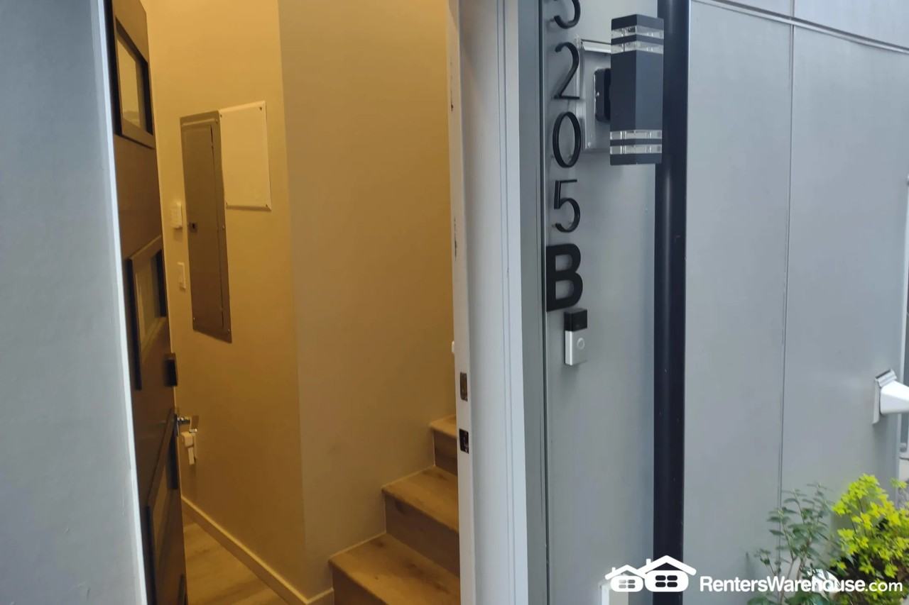 5205 51st Ave S - Photo 2 of 24