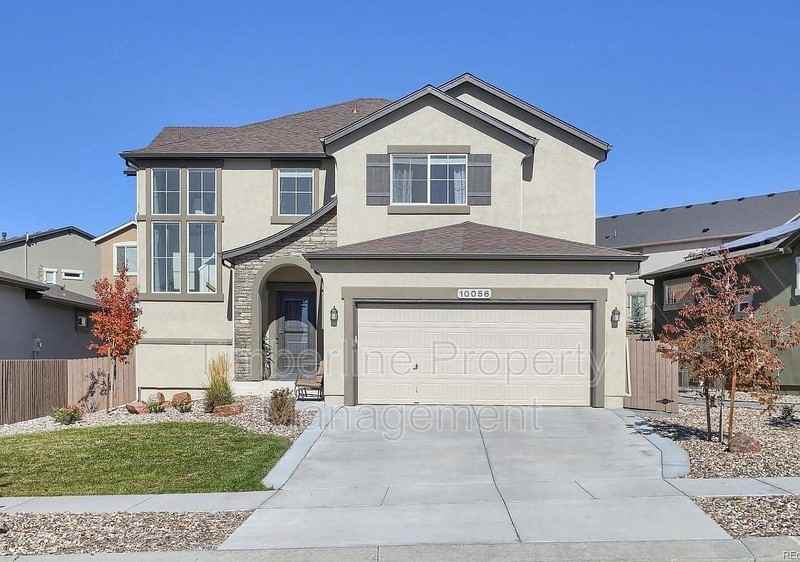 10056 Edgemont Ranch Ln - Photo 2 of 27