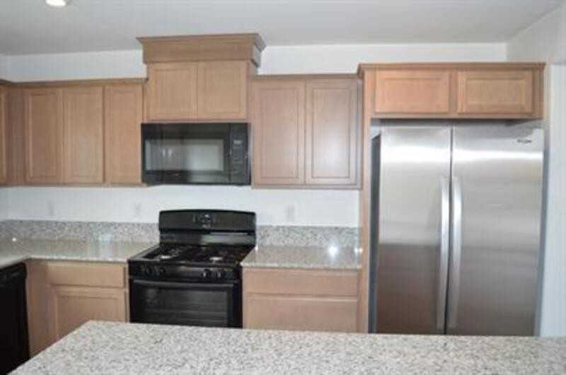 25 Medeival St - Photo 6 of 29