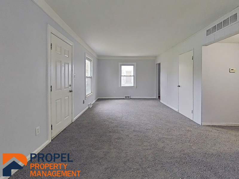 26313 Southwestern Hwy - Photo 4 of 8