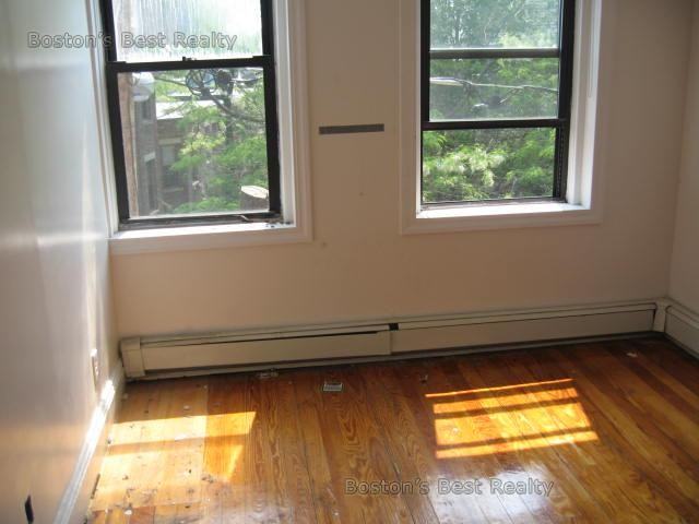 181 Allston St #3 - Photo 3 of 10