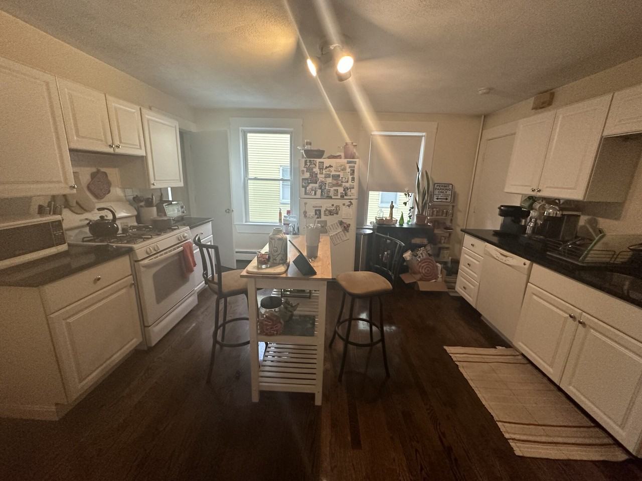 14 Line St #2 - Photo 4 of 19