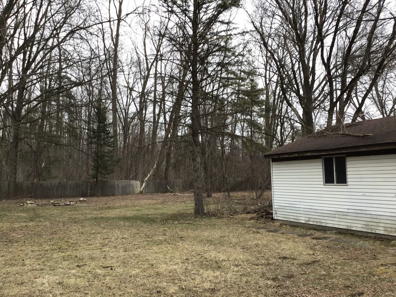 20072 Woodburn Dr - Photo 3 of 19