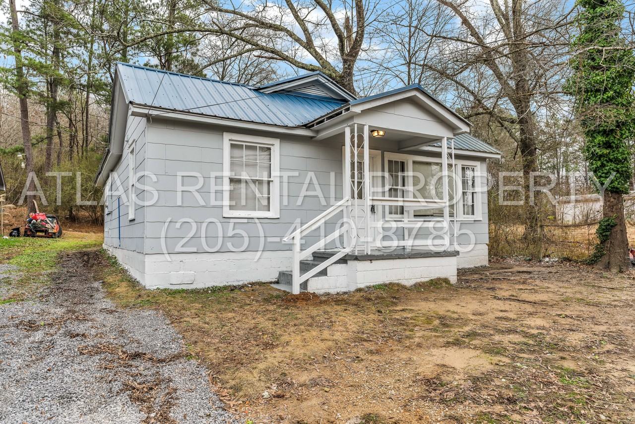 2207 Indiana Ave - Photo 2 of 23