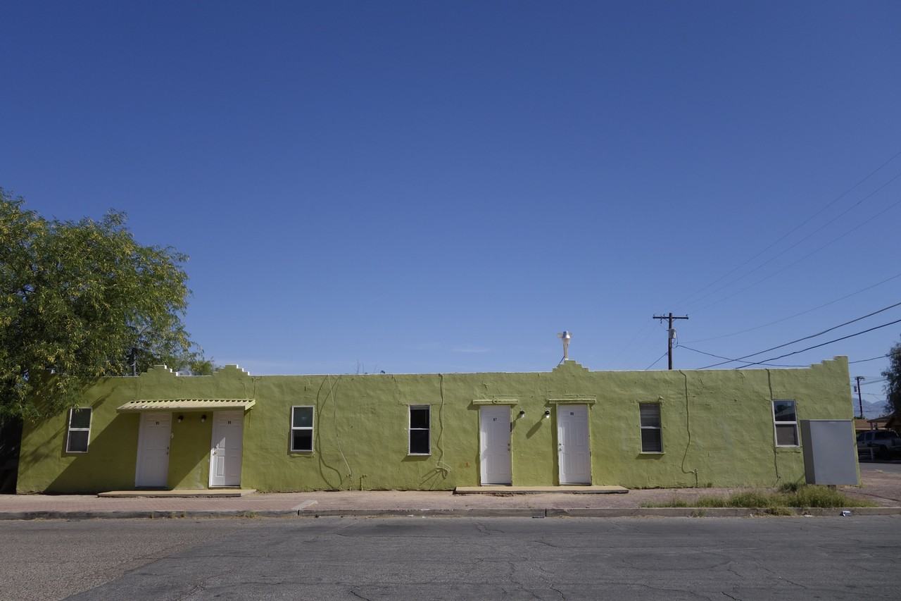 99 E Palmdale St - Photo 2 of 4