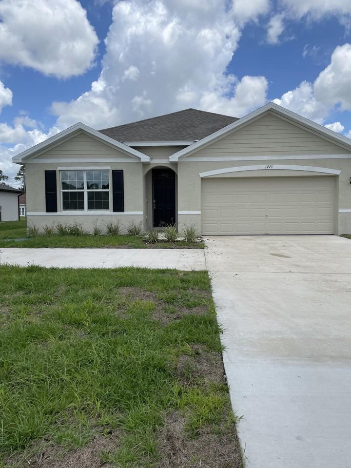 1771 Sw Del Rio Blvd, Port Saint Lucie, FL 34953 4 Bedroom House for