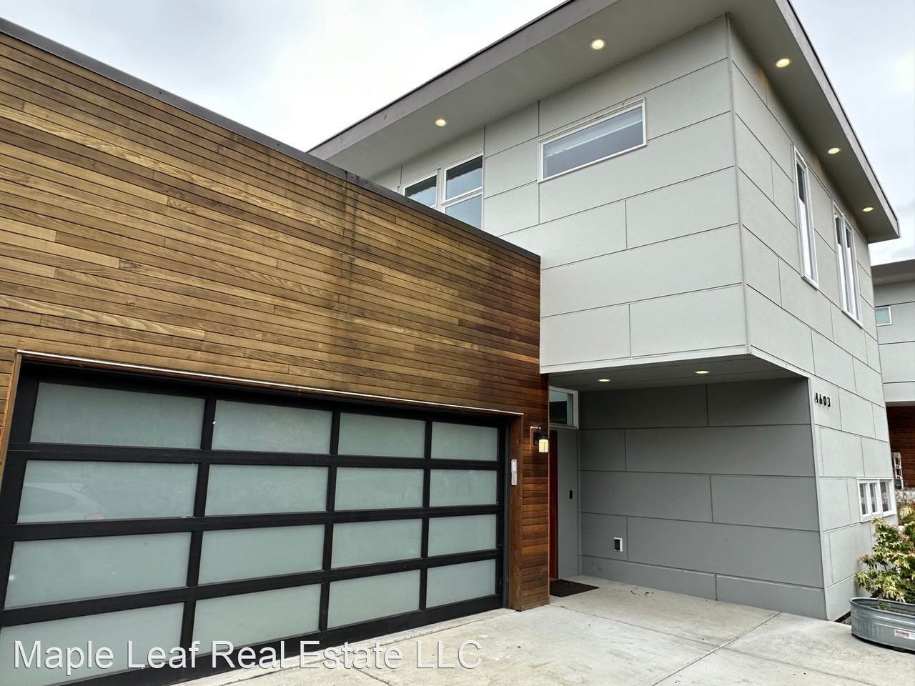 4603 S Juneau St - Photo 2 of 50