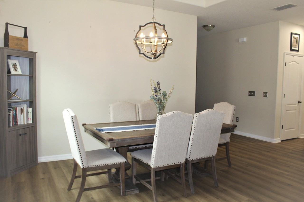 3287 Macintosh Rd #1 - Photo 5 of 24