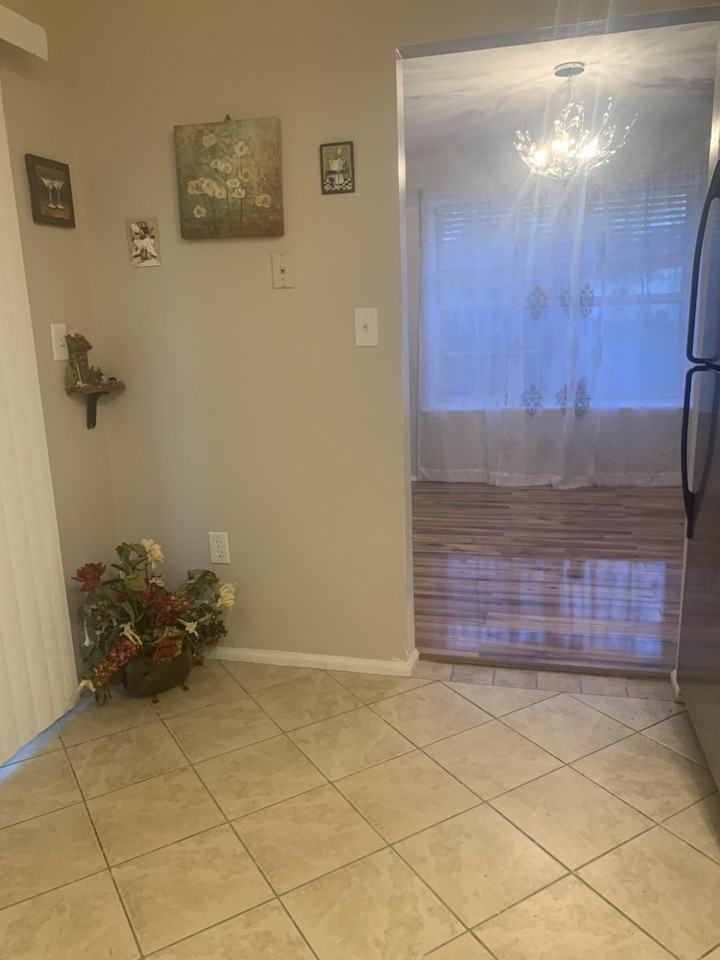 227 Lindsey Court - Photo 5 of 69