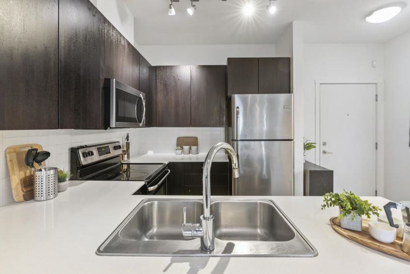 20460 Douglas Cres #106 - Photo 4 of 17