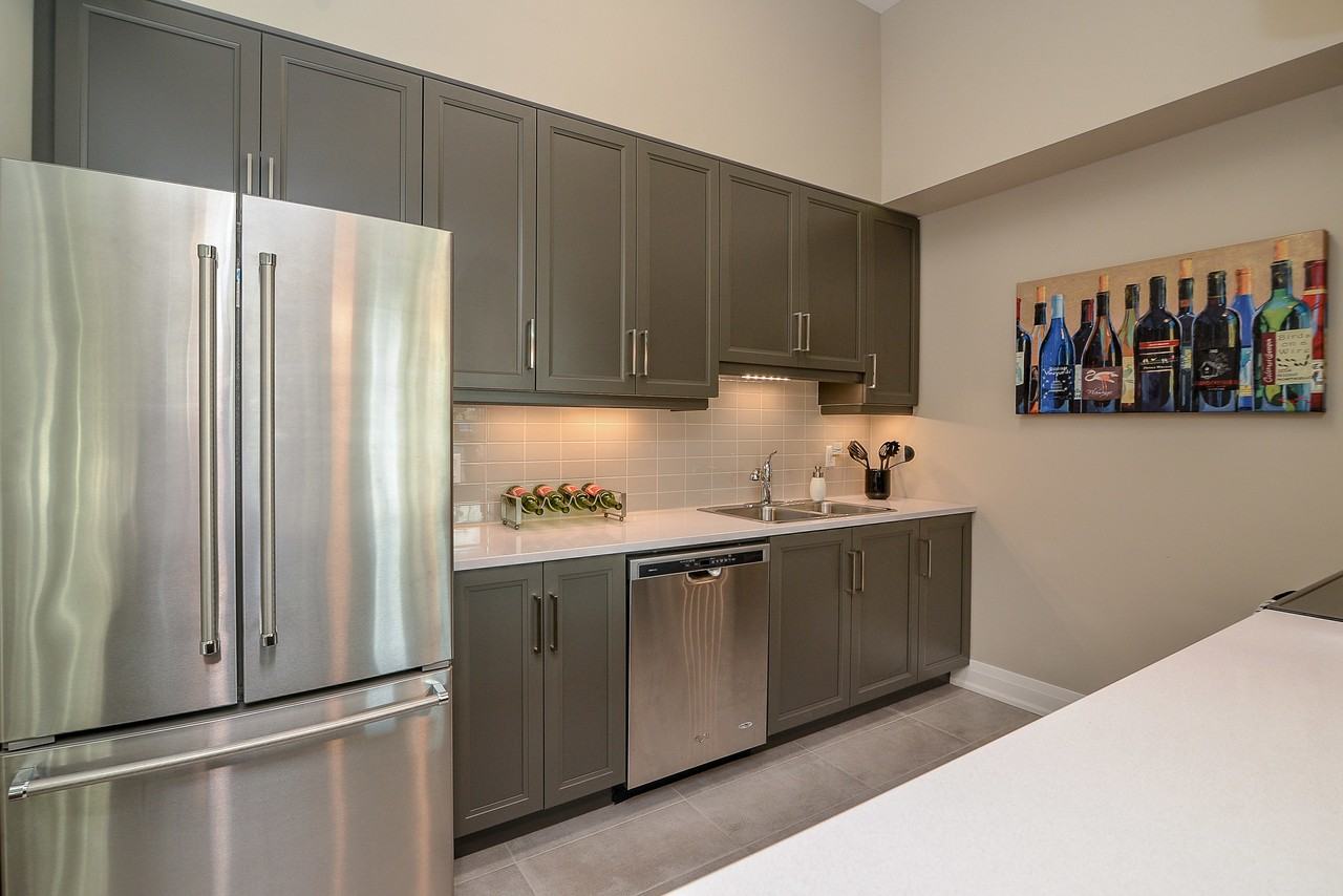 The Balmoral Apartments 99 Range Rd, Ottawa, ON K1N 0C4 Zumper