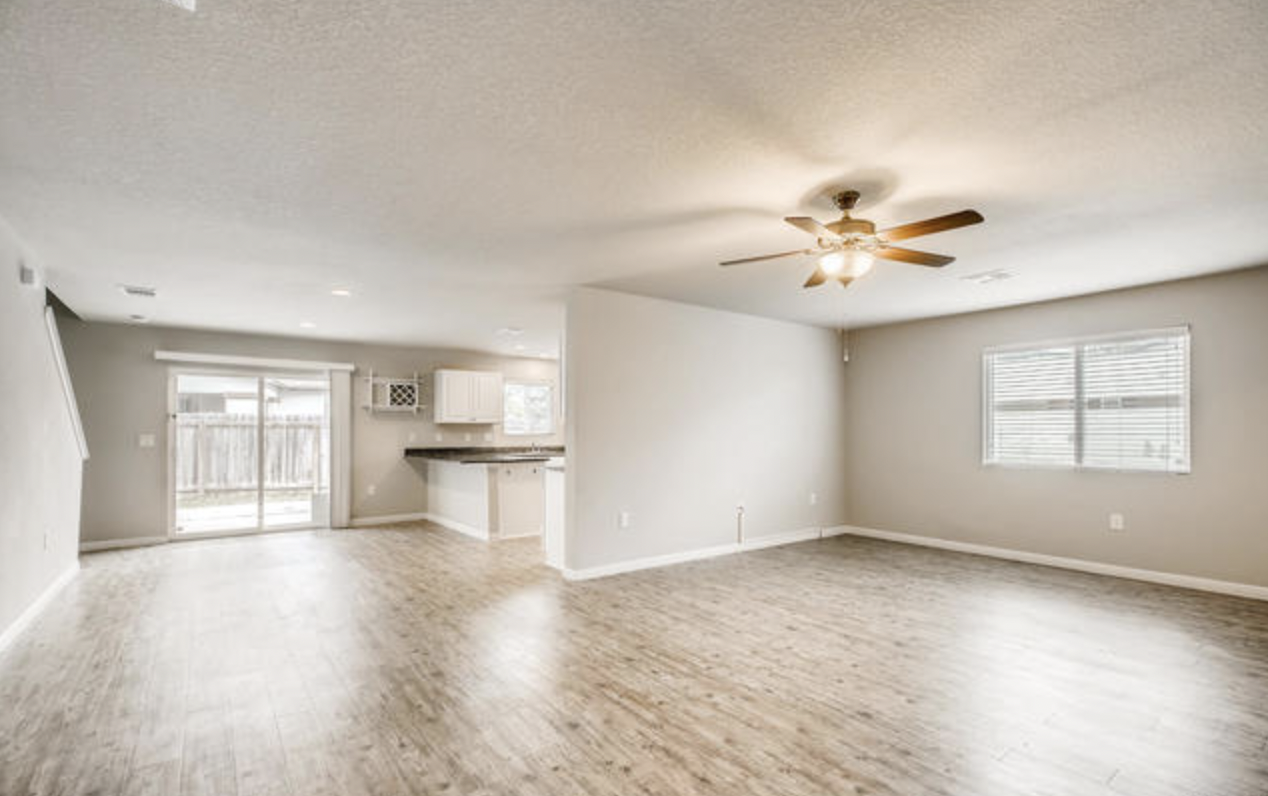 10406 Legacy Cv #NA - Photo 2 of 10